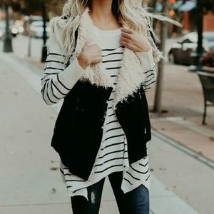 LLove Sweater size M/L